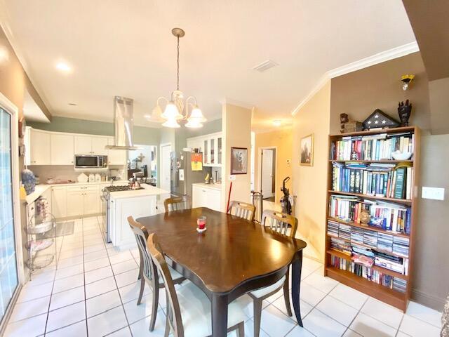 Building Photo - 4401 Windrush Dr