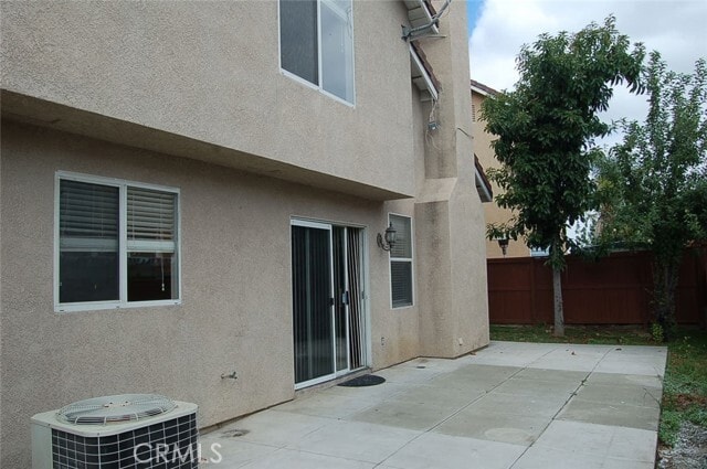 Building Photo - 16143 Talbot Ct
