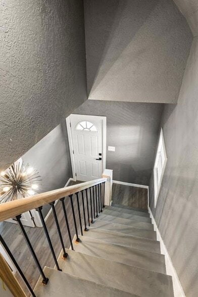 Building Photo - 1320 W Frisco St