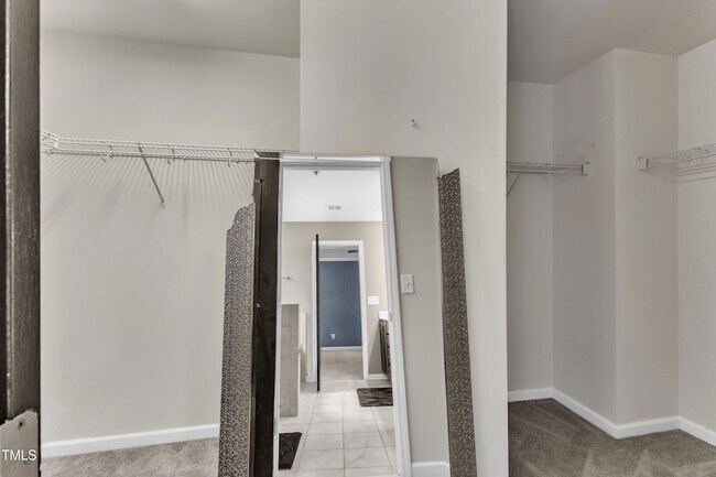 Building Photo - 211 Westgrove Ct