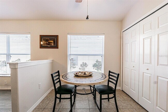 Building Photo - 9608 Rolling Cir