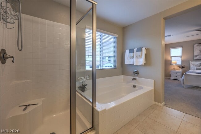 Building Photo - 3213 Molinos Dr