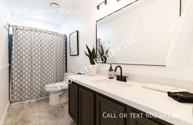 Building Photo - 3726 S Juniper St