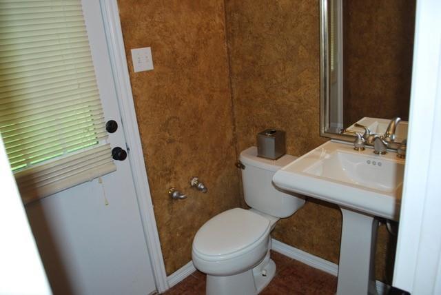 Building Photo - 110 Mill Valley Dr