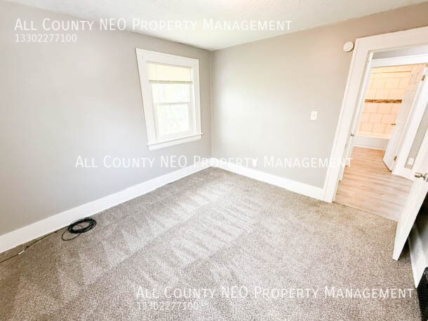 Building Photo - 73 Belvidere Way