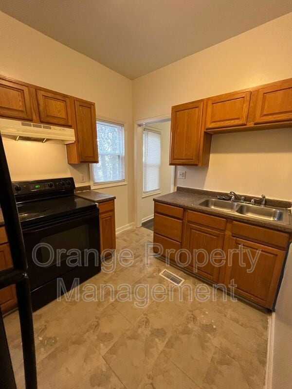 Building Photo - 4123 Wirt St