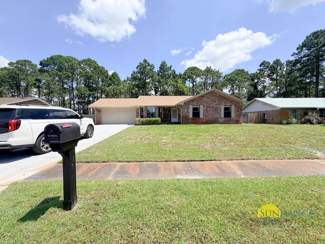 Building Photo - Beautifully Updated 3BR Home in Mary Esther!
