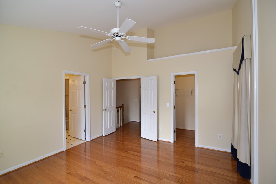 Master Bedroom1 - 11401 Abner Ave