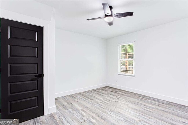 Building Photo - 3038 Sutter Ct SW