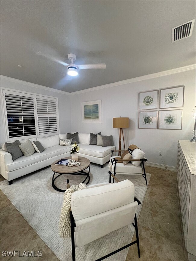 Building Photo - 9081 Albion Ln S