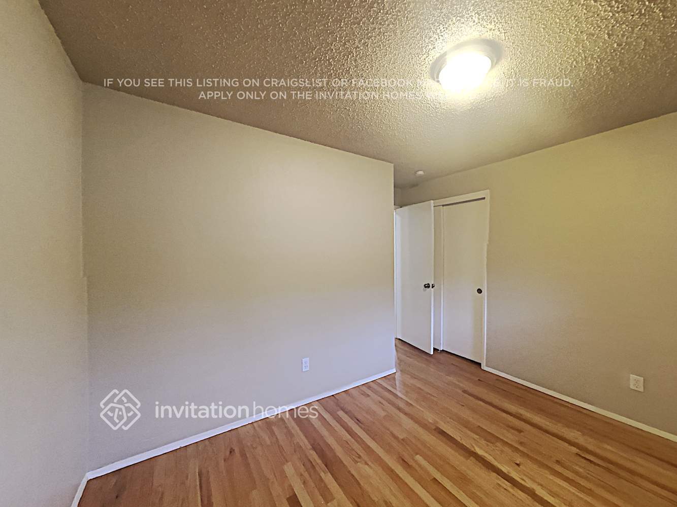 Building Photo - 6605 S 127th Pl