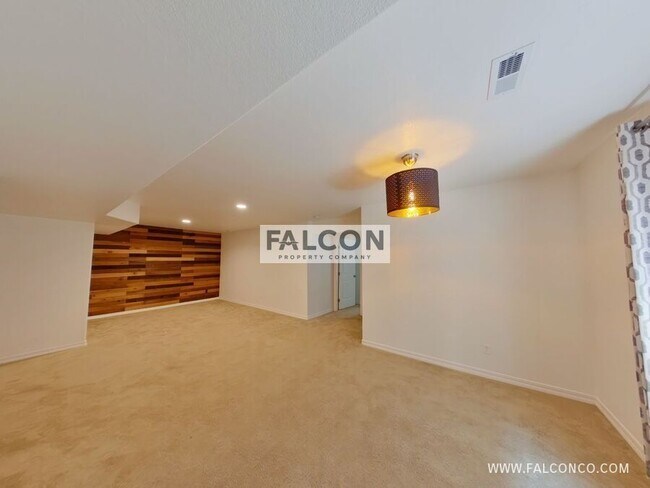 Building Photo - 7248 Jagged Rock Cir