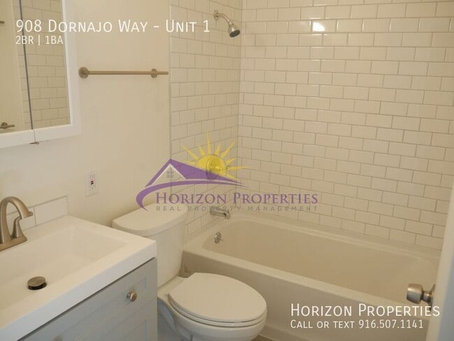 Building Photo - 908 Dornajo Way