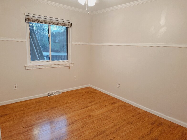 Building Photo - 59415 Grand River Ave