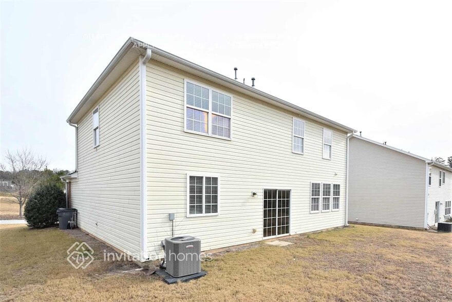 Building Photo - 2078 White Top Rd SE