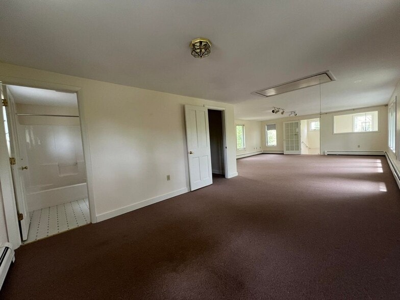 Building Photo - 57 Walton Rd