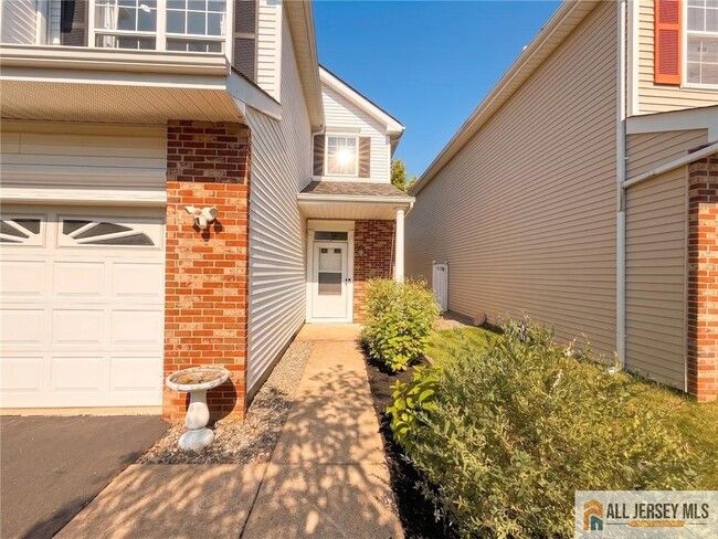 Building Photo - 67 Glen Oaks Ct