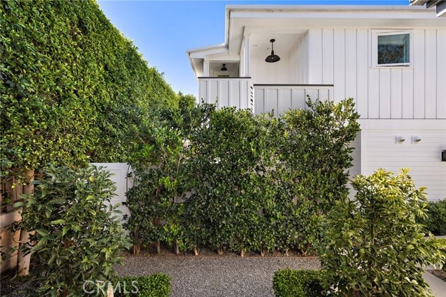 Building Photo - 326 Locust St