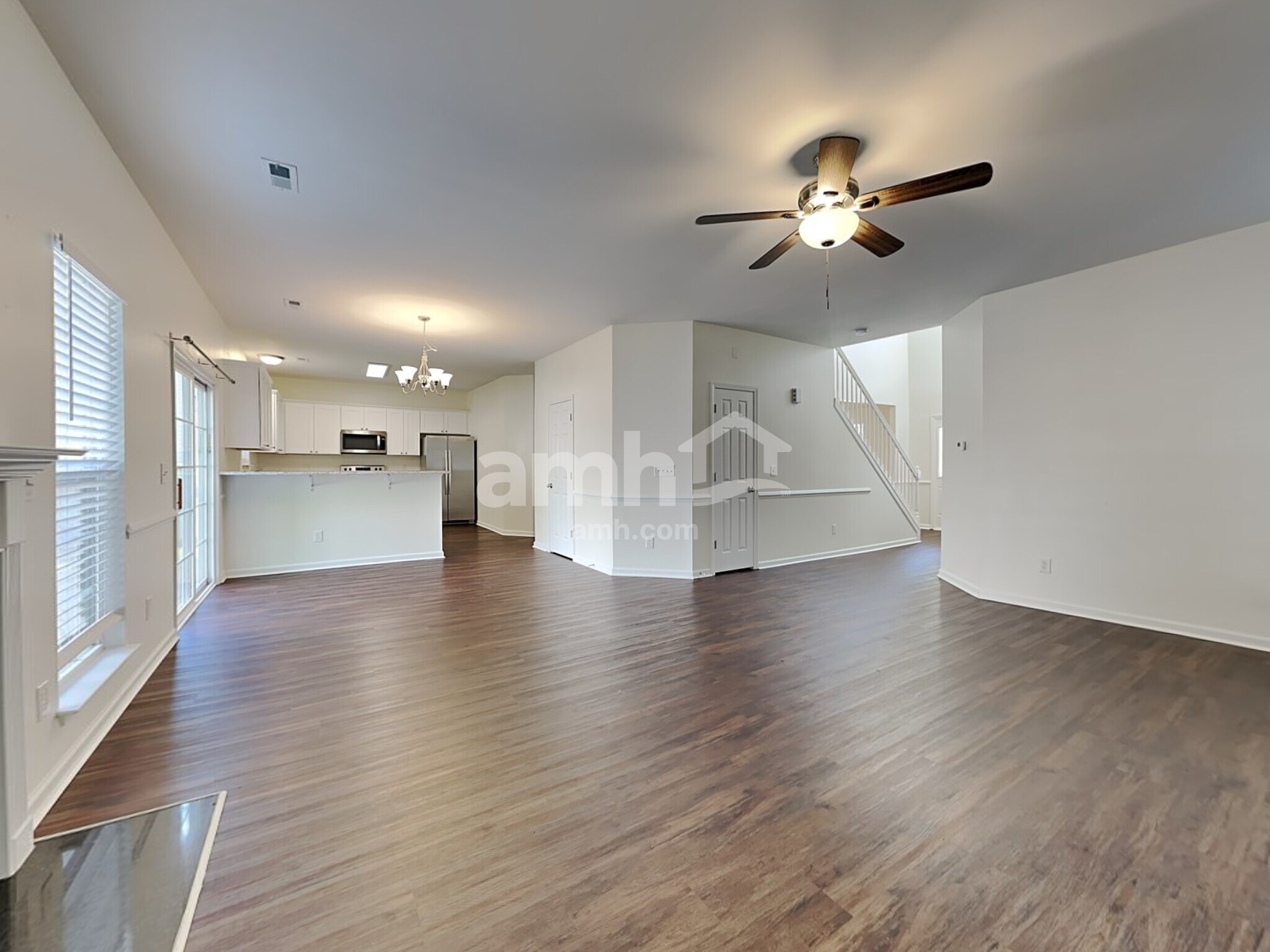 Building Photo - 4210 Lindsey Ln