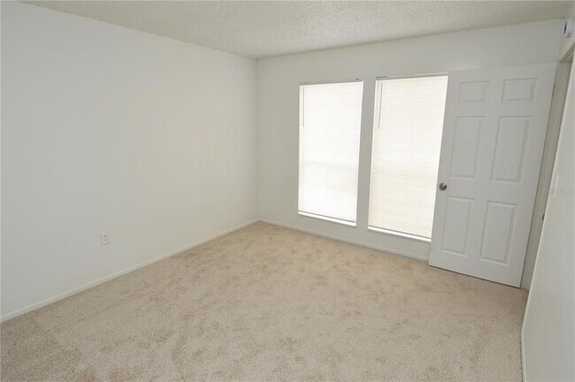 Building Photo - 5006 Moro Manor Dr