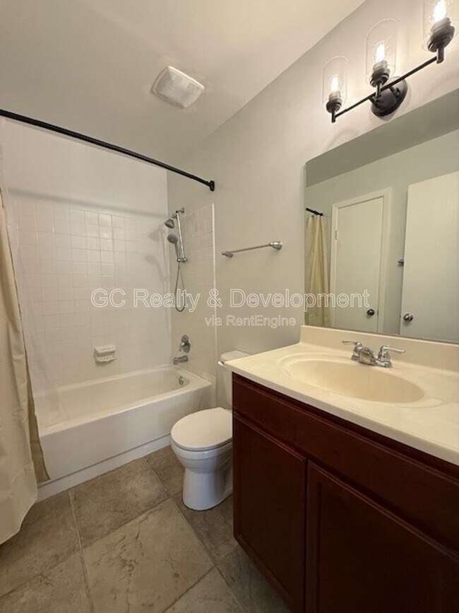 Building Photo - 1348 McDowell Rd