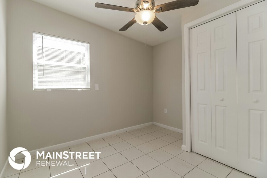 Building Photo - 560 Georgia Ave