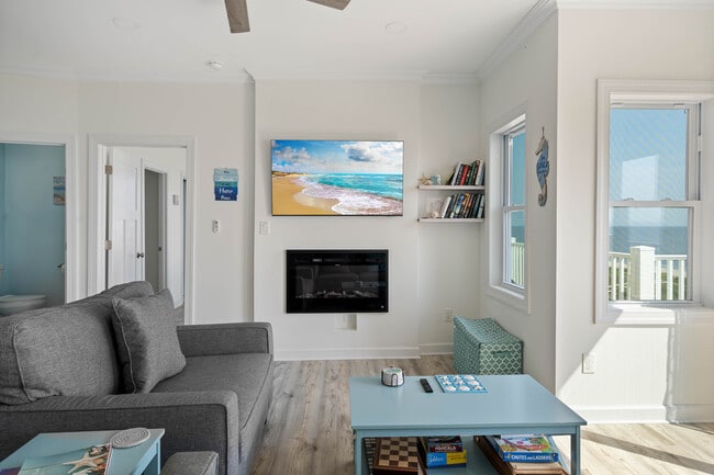 Building Photo - 29331 Clifton Shores Dr