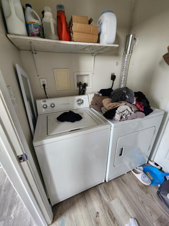 Building Photo - 2348 Wheeler St