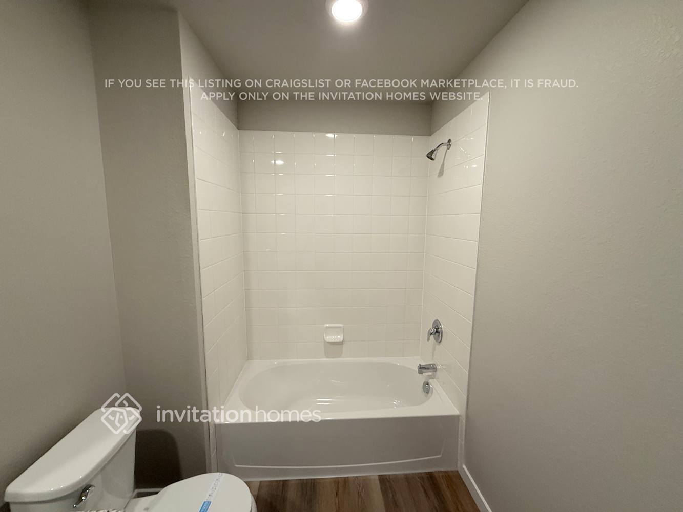 Building Photo - 7211 Dolores Ave