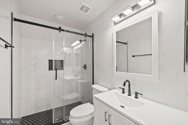 Building Photo - 2448 Rolling Plains Dr