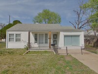 Building Photo - 2114 W Burton St