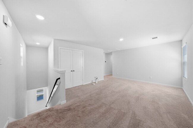 Building Photo - 5622 Fresh View Ct