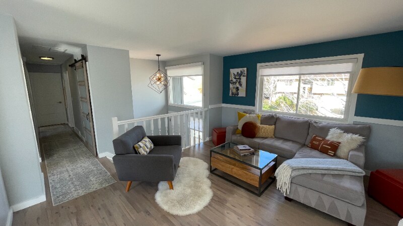 Building Photo - 1025 Sparta Dr