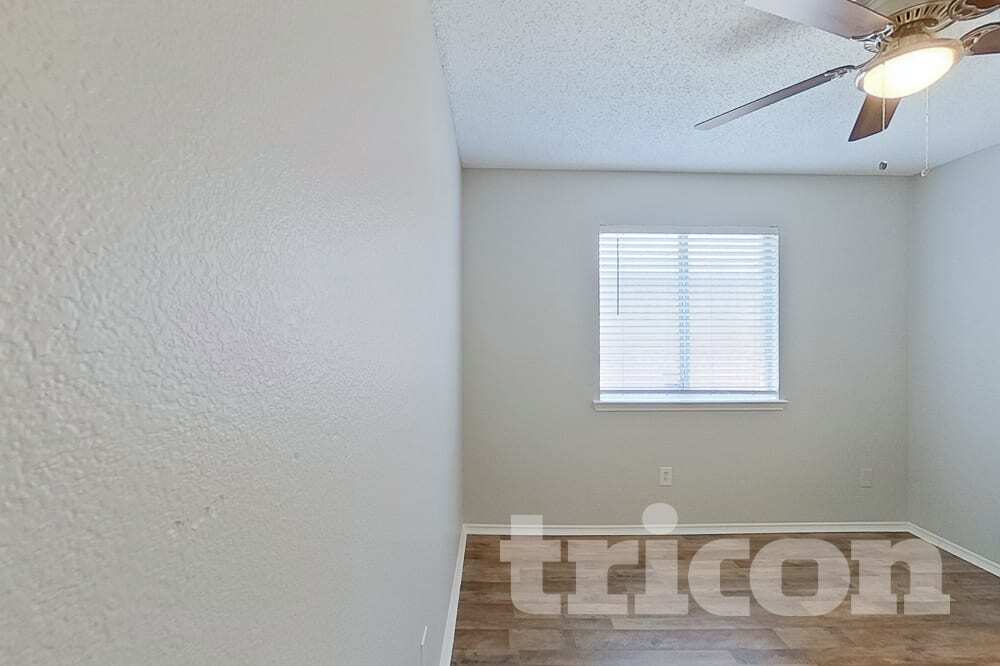 Building Photo - 2922 Marquis Ln