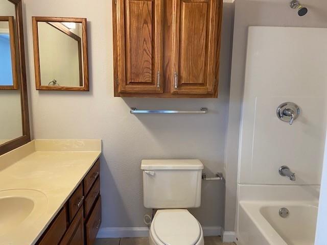 Building Photo - 2303 Markland St