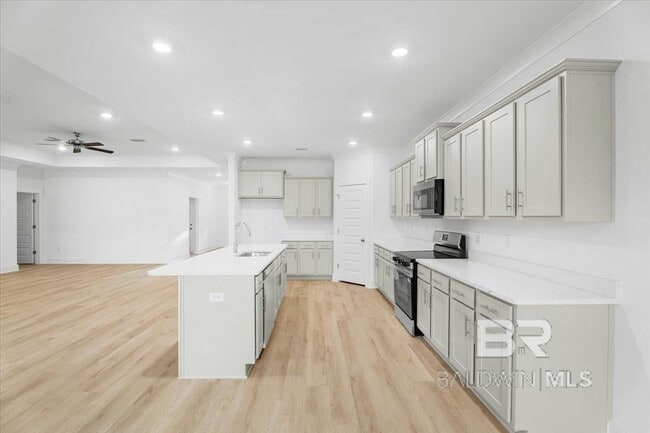 Building Photo - 10452 Winning Colors Trl