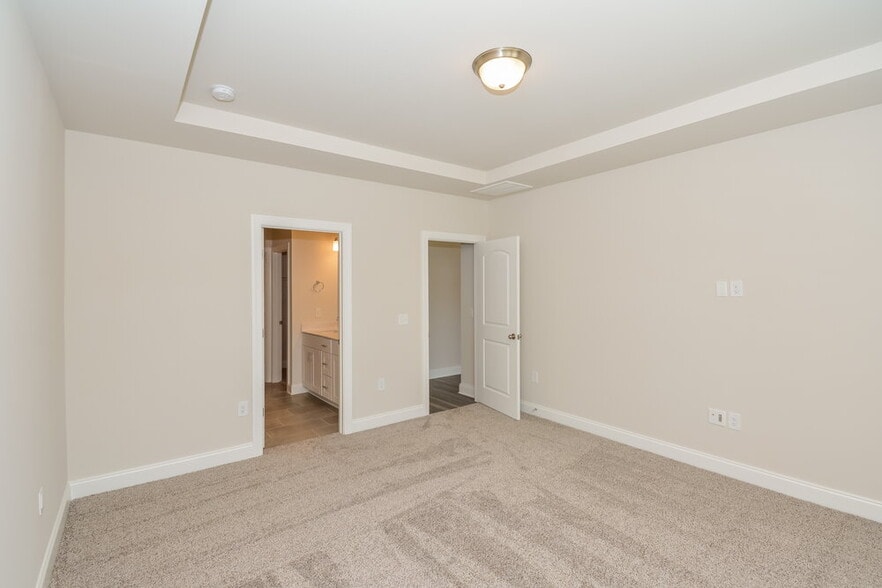 Building Photo - 3627 Mathewson Way