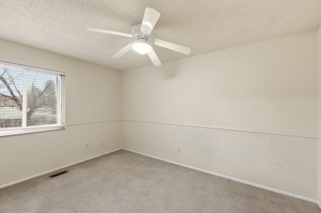 Building Photo - Split Level Home Features 4BD/2BA, Large Backyard and Deck. Newly Renovated Kitchen!  Convenient ...