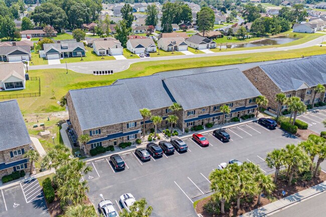 Building Photo - 215 Double Eagle Dr