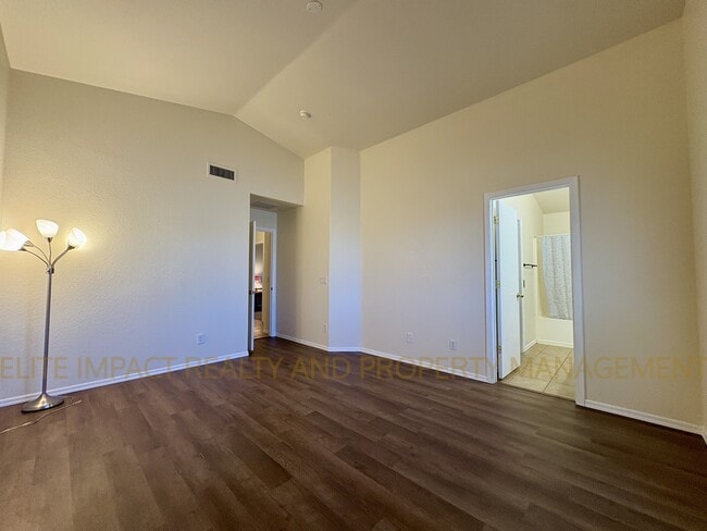 Building Photo - 7734 S Titanite Ln