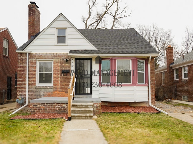 Building Photo - 9546 Sussex St