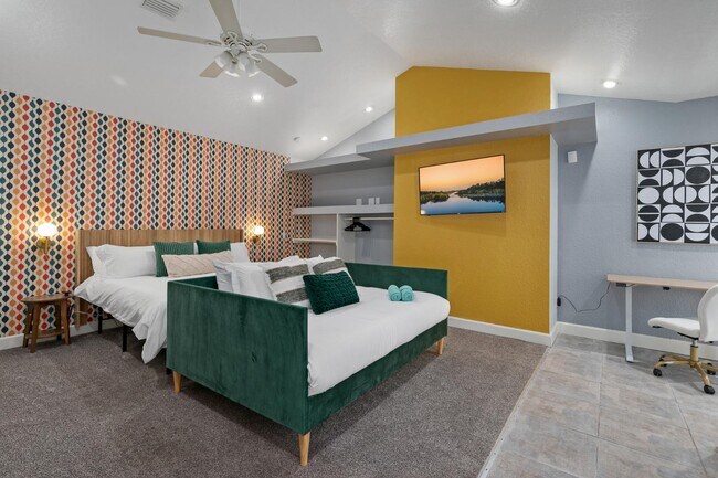 Building Photo - 808 Arietta Dr