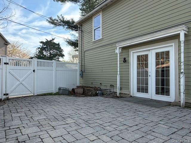 Building Photo - 25 W Church St