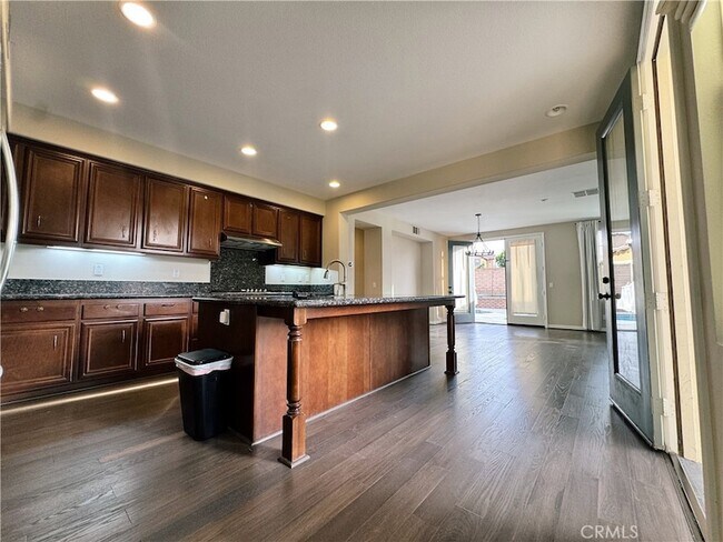 Building Photo - 32469 Quiet Trail Dr