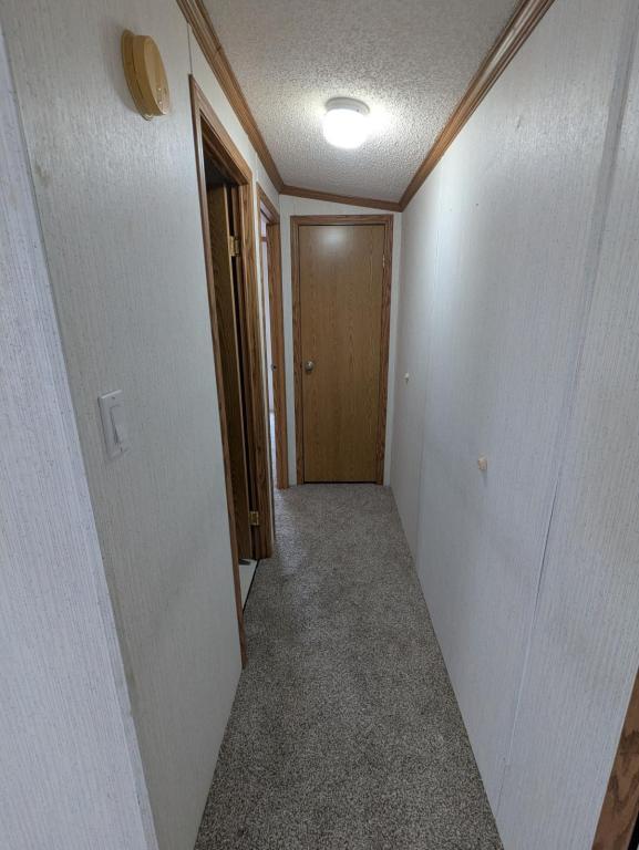 Building Photo - 611 W Matthews St