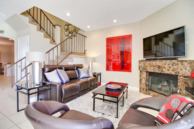Building Photo - 38063 Crocus Ln