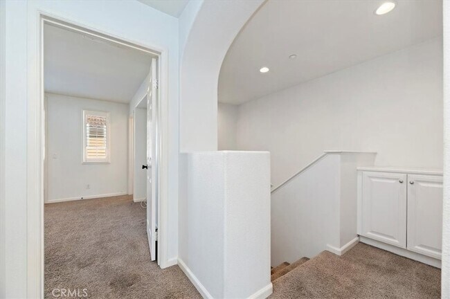 Building Photo - 4433 Owens St