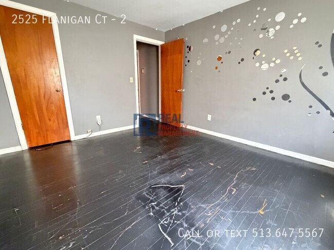 Building Photo - 2525 Flanigan Ct