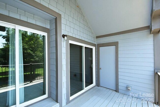 Building Photo - 18741 Nautical Dr