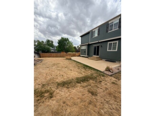 Building Photo - 10552 Vaughn Ct